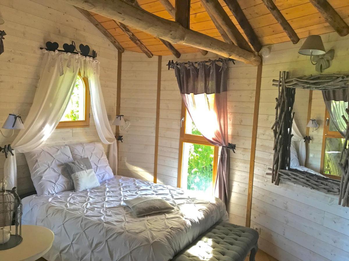 Moulin De Rioupassat Chambres D'Hotes De Charme Rauzan Kültér fotó