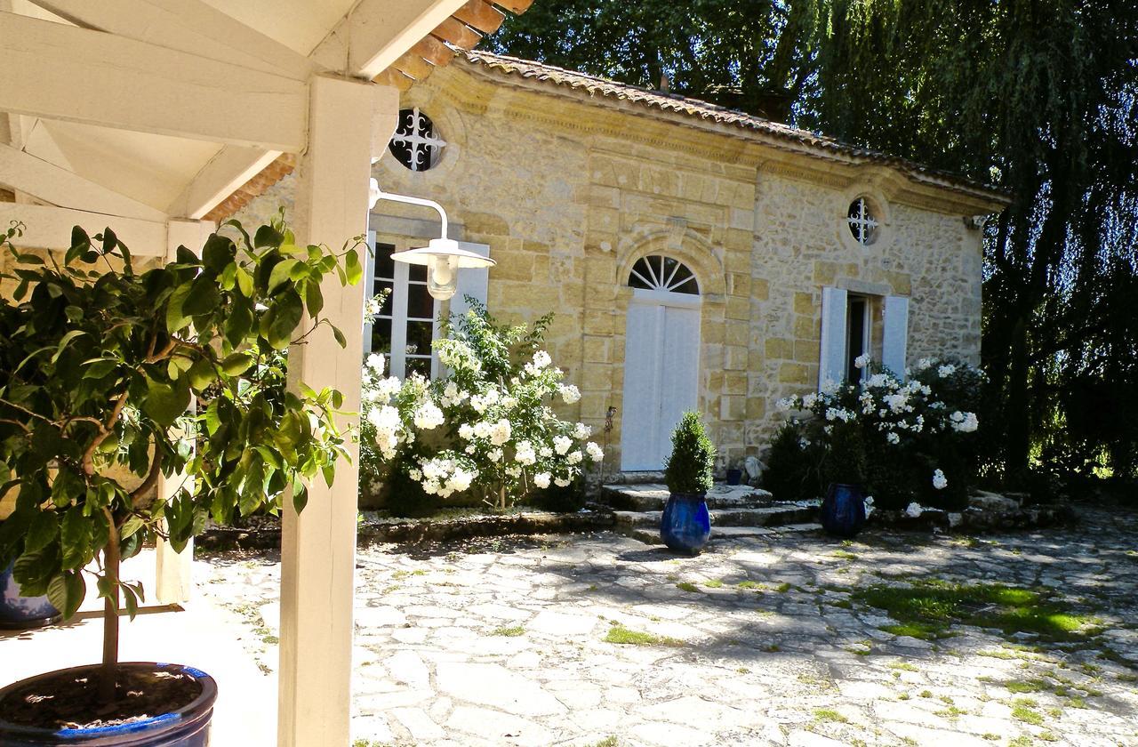 Moulin De Rioupassat Chambres D'Hotes De Charme Rauzan Kültér fotó