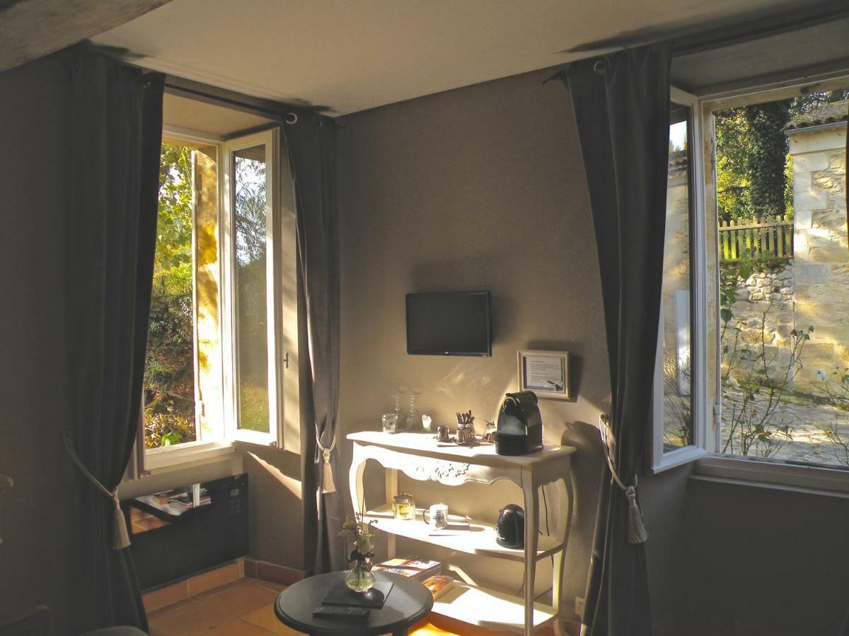 Moulin De Rioupassat Chambres D'Hotes De Charme Rauzan Kültér fotó
