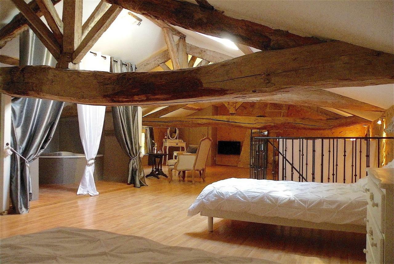 Moulin De Rioupassat Chambres D'Hotes De Charme Rauzan Kültér fotó