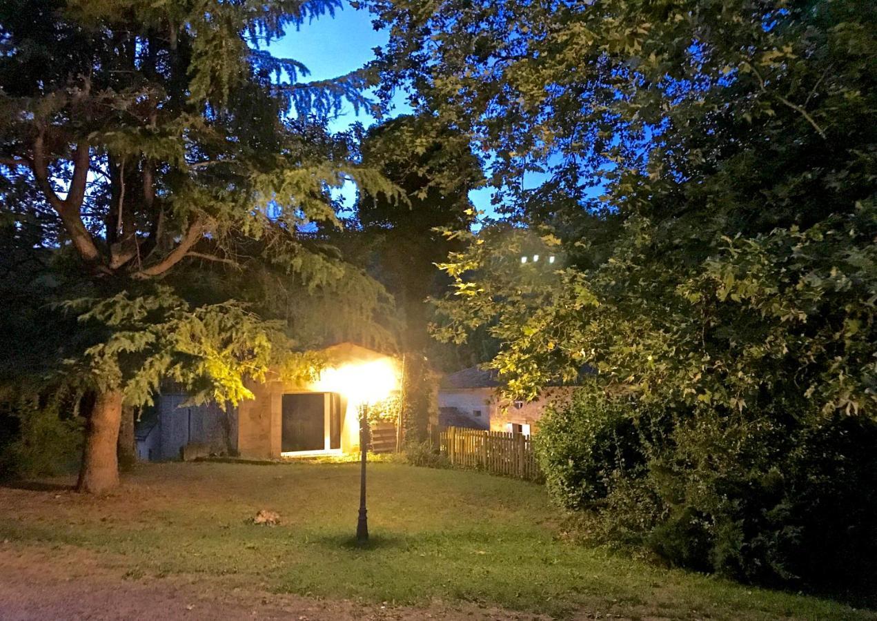 Moulin De Rioupassat Chambres D'Hotes De Charme Rauzan Kültér fotó